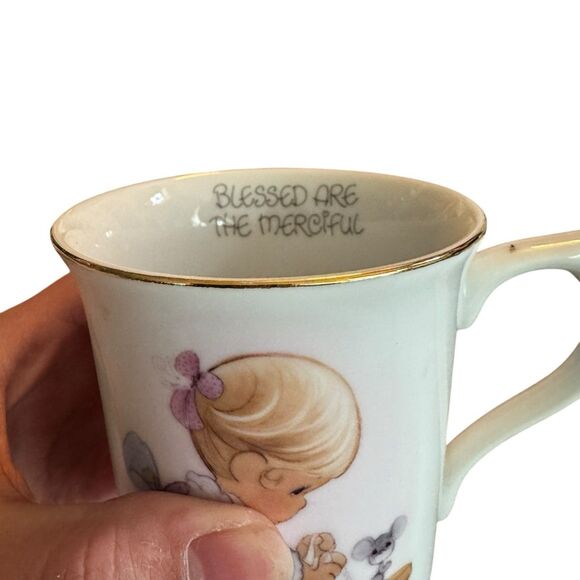 Vintage Precious Moments‎ Mug.  Blessed Are The Merciful. 1978. - Picture 6 of 7